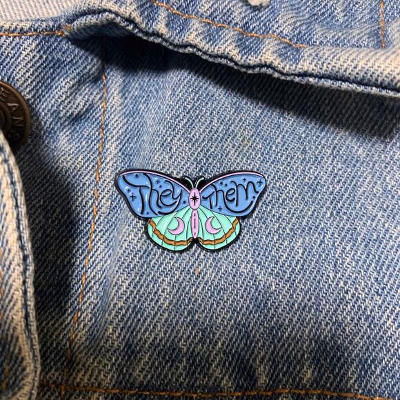 Butterfly SHE/HER Enamel Pins 417-3 - Picture 3 of 4